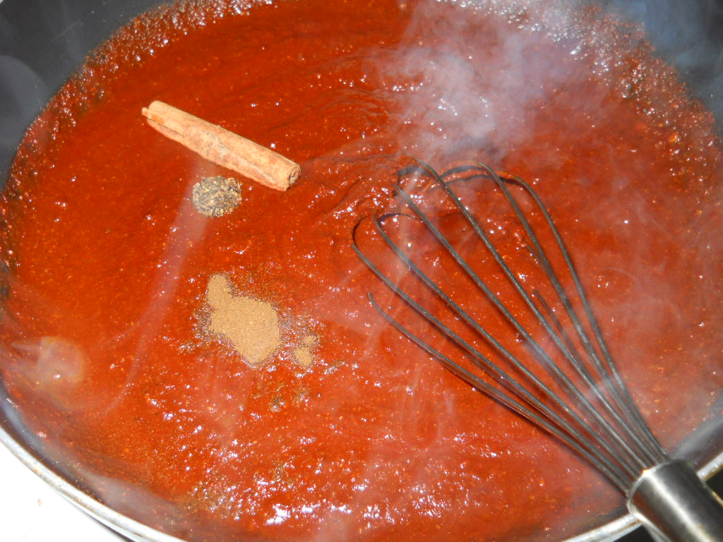 Simmering Mole with spices